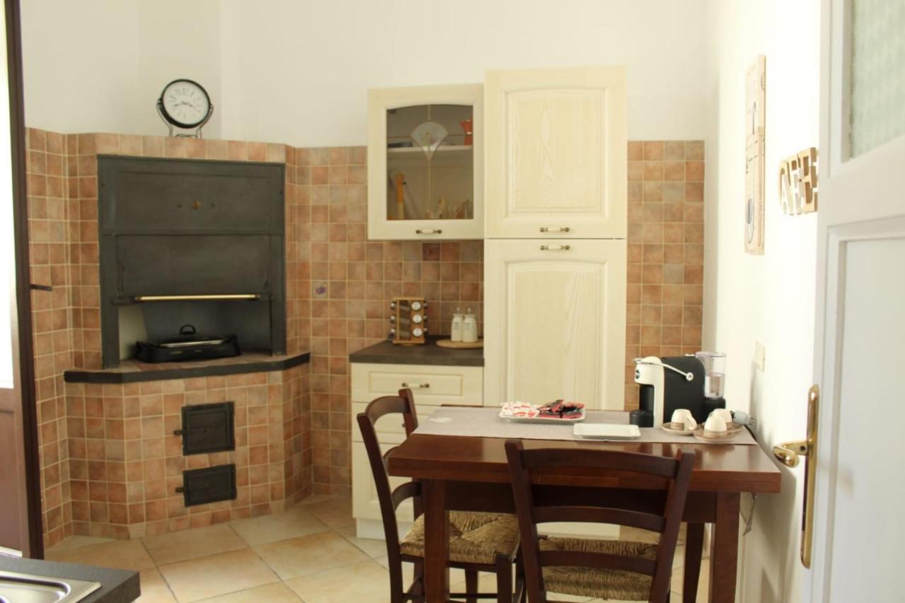 Ohana: Casa Nel Centro Di เลชเช ภายนอก รูปภาพ